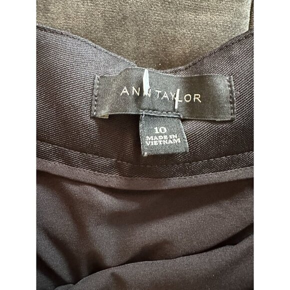 Ann Taylor women’s black skirt pleated size 10 - Picture 3 of 4